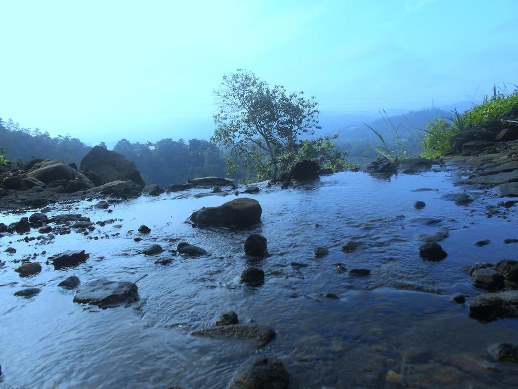 Sapphire Holiday Resort Ratnapura Luaran gambar