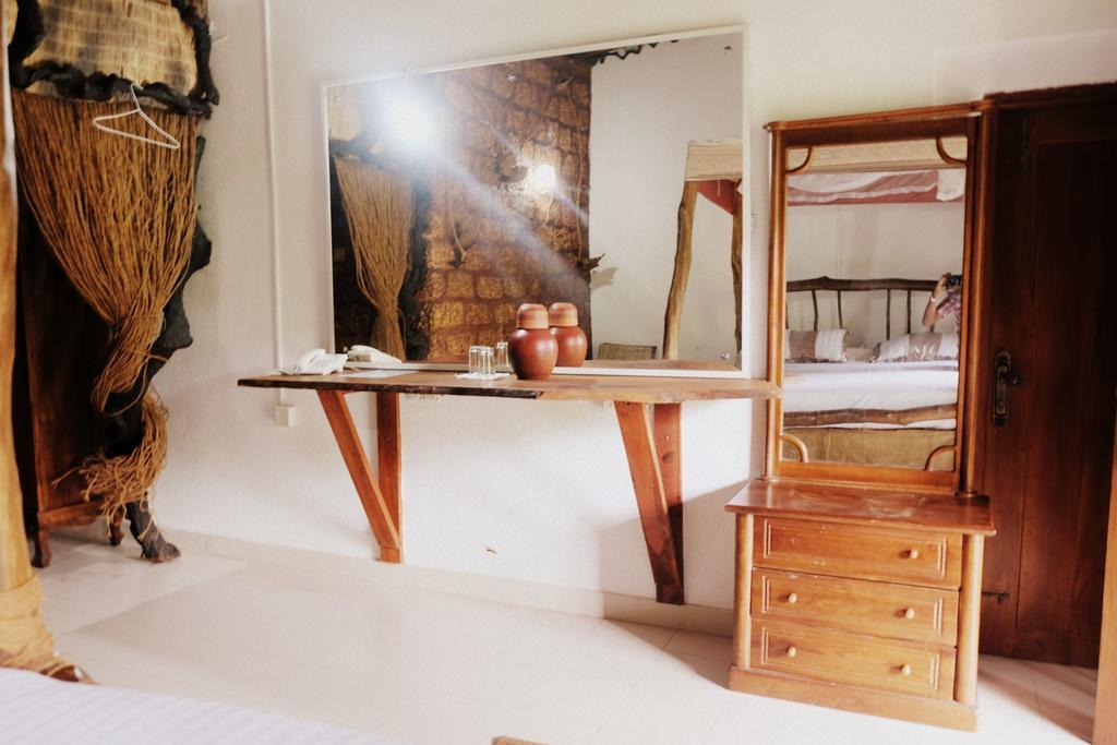 Sapphire Holiday Resort Ratnapura Luaran gambar