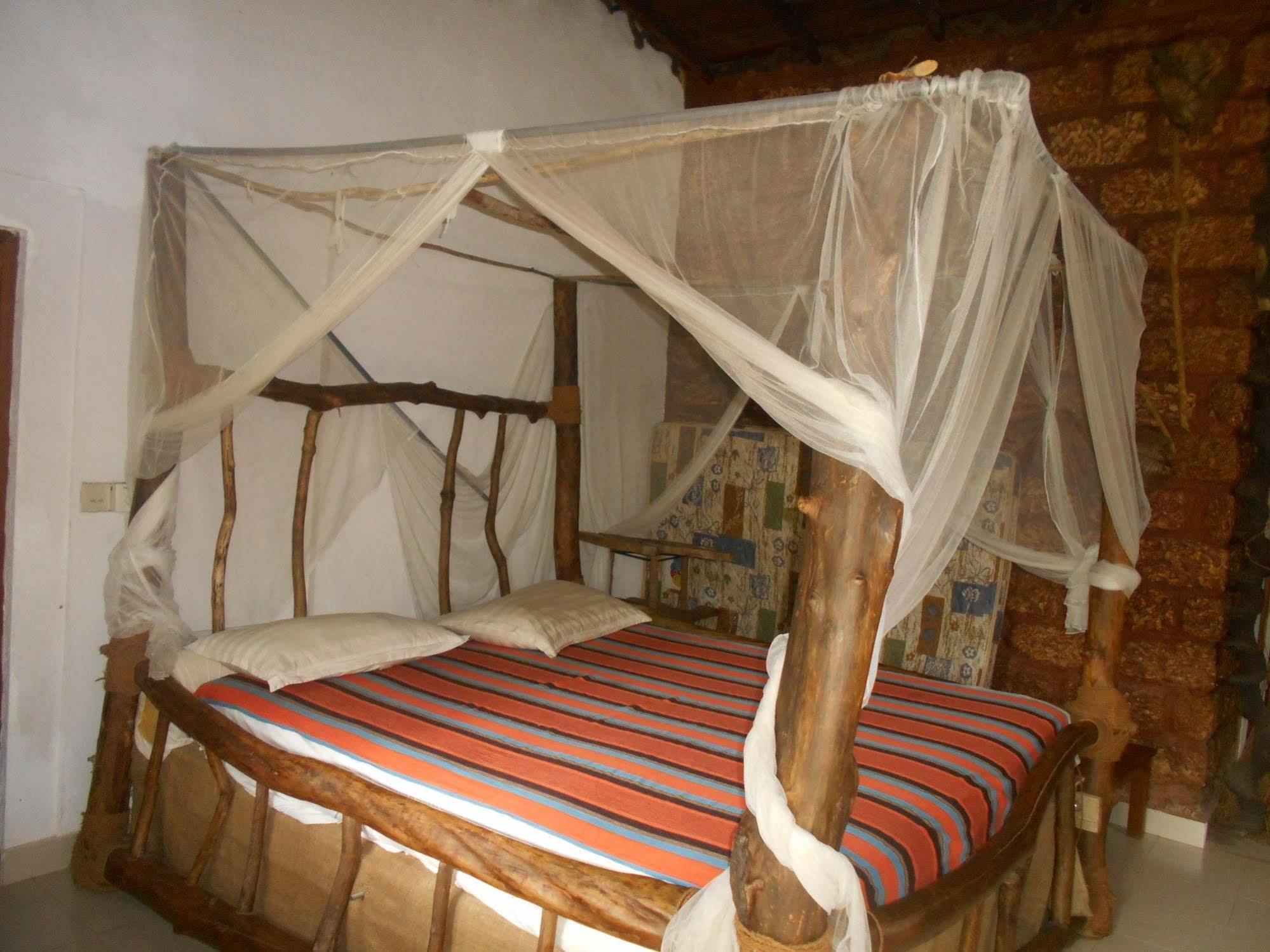 Sapphire Holiday Resort Ratnapura Luaran gambar